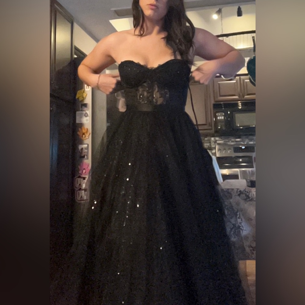 Black big prom dress🖤